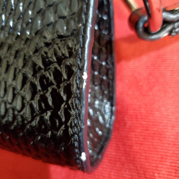Guess Croc Wristlet - Picture 7 of 7